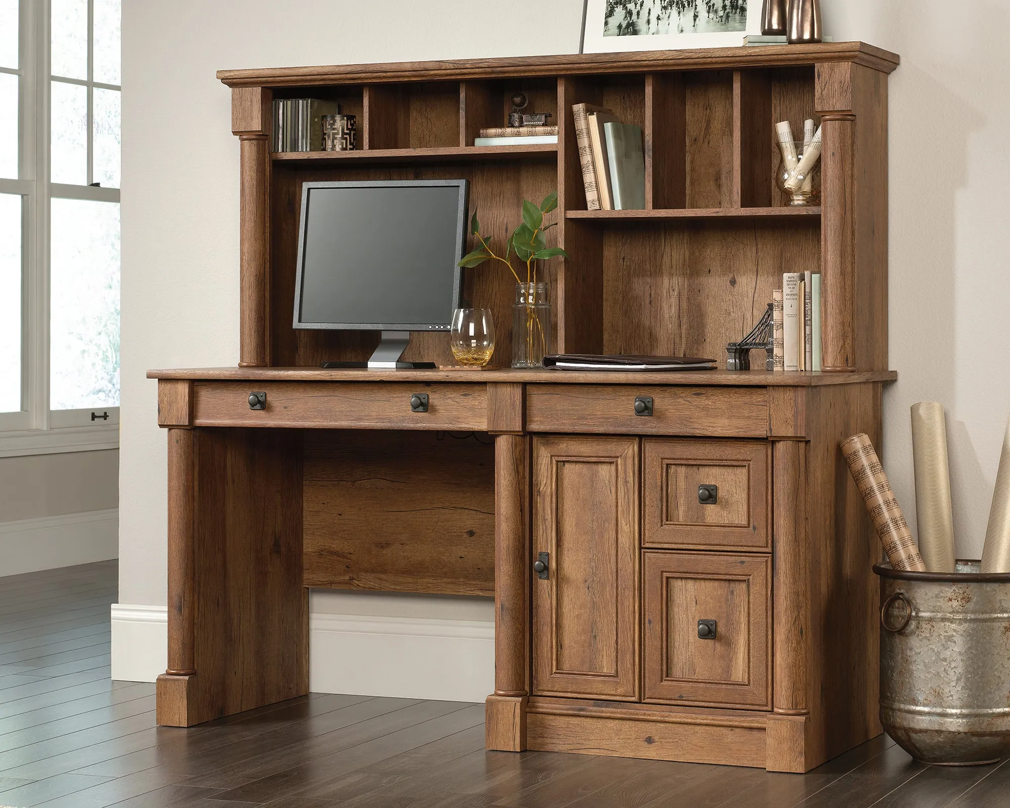 Palladia Computer Desk With Hutch Vo A2